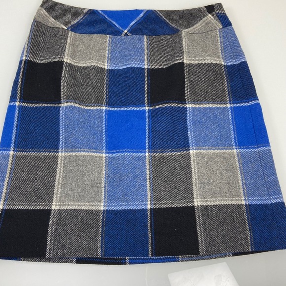 Talbots Womens 2P Petites Wool Blend Plaid Skirt Blue Gray Black Career Academia - Picture 1 of 7